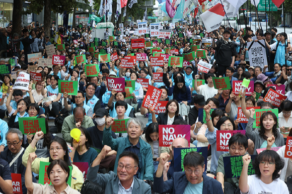이재명 대통령이 지난 11일 청와대에서 수석보좌관회의에 입장하고 있다. 2026.9.11 [청와대통신사진기자단] [사진=연합뉴스]