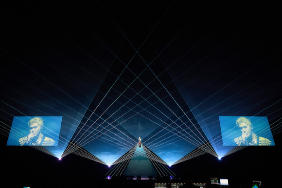 NCT 태용이 일본 퍼시피코 요코하마 국립대홀에서 2026 태용 콘서트 '티와이 트랙 – 리마스터드'를 개최하고 팬들을 만나고 있다. [사진=SM엔터테인먼트]