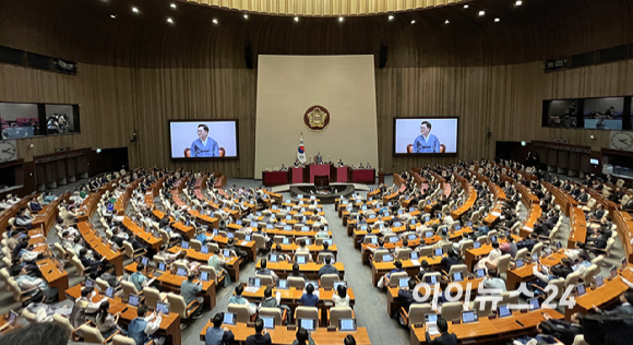 우원식 국회의장이 1일 오후 서울 여의도 국회에서 열린 제22대 제429회국회(정기회) 개회식에서 개회사를 하고 있다. [사진=곽영래 기자]