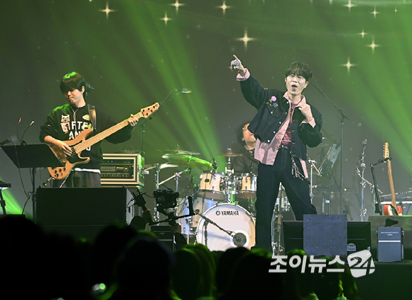 [포토] 2026 JOY콘서트 - 보이스 오브 스프링 무대 오른 밴드 소란