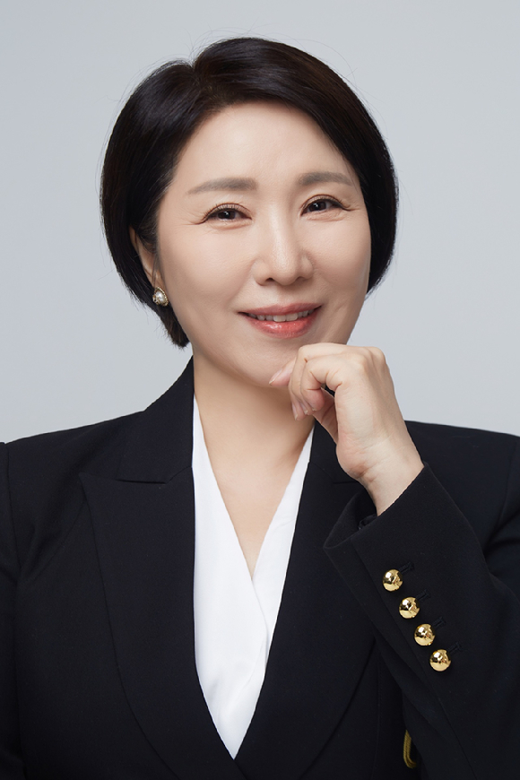 &apos;호랑이쌤&apos; 이호선, 가족전쟁 해결 나선다⋯&apos;이호선 상담소&apos; 1월 오픈