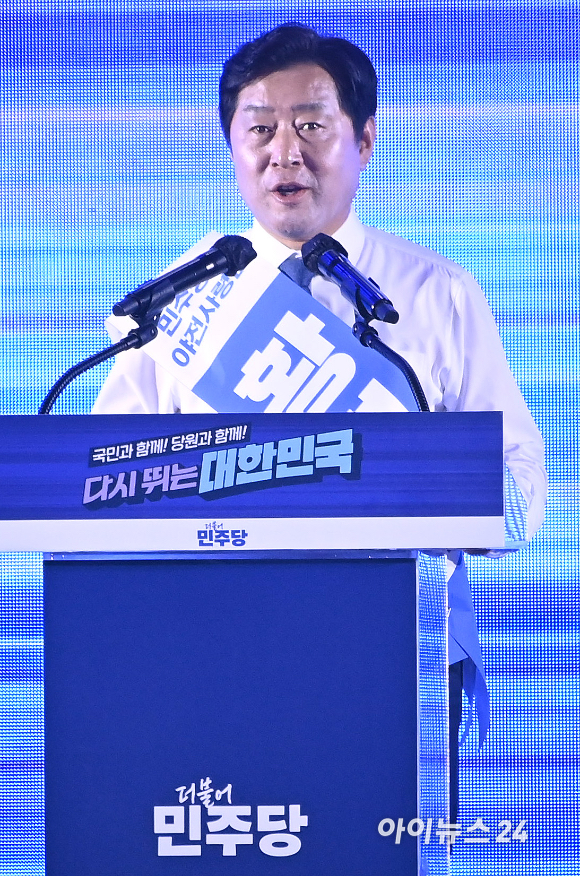 황명선 더불어민주당 최고위원 후보가 2일 오후 경기 고양시 일산서구 킨텍스에서 열린 제2차 임시전국당원대회에서 정견발표를 하고 있다. [사진=곽영래 기자]