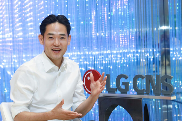 진요한 LG CNS AI클라우드사업부 AI센터장(상무). [사진=LG CNS]