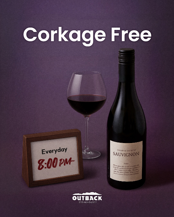 아웃백 스테이크하우스는 저녁 8시 이후 콜키지 프리 서비스를 도입했다. [사진=다이닝브랜즈그룹]