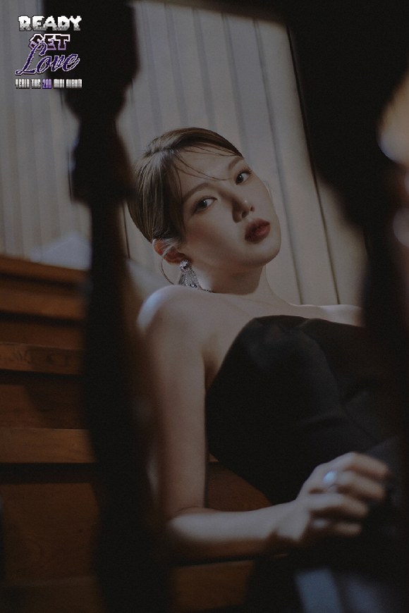 예린 두 번째 미니앨범 'Ready, Set, LOVE(레디, 셋, 러브)' 클리어버전 콘셉트 포토 [사진=빌엔터테인먼트]