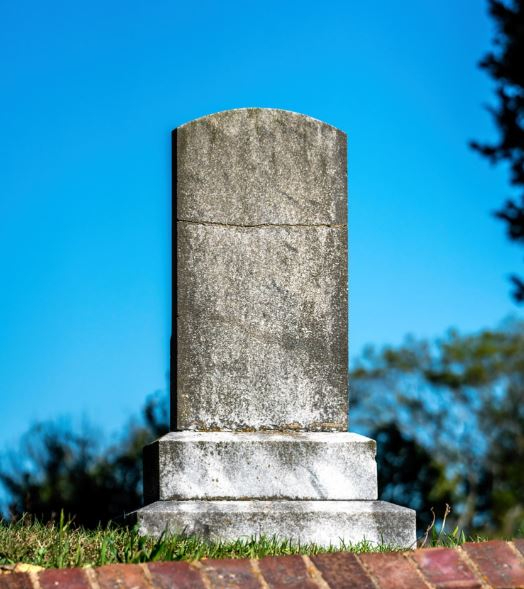 청주 한 공원묘지에서 비석을 설치하던 60대 직원이 비석에 깔려 숨지는 사고가 발생했다. 본 기사와 무관한 이미지. [사진=픽사베이@Hucklebarry]