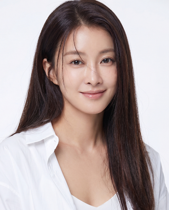 이시영, ABM컴퍼니와 전속계약⋯엄지원과 한솥밥