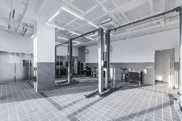 캐딜락&GMC, '송파 전시장' 외관 전경. [사진=GM 한국사업장]