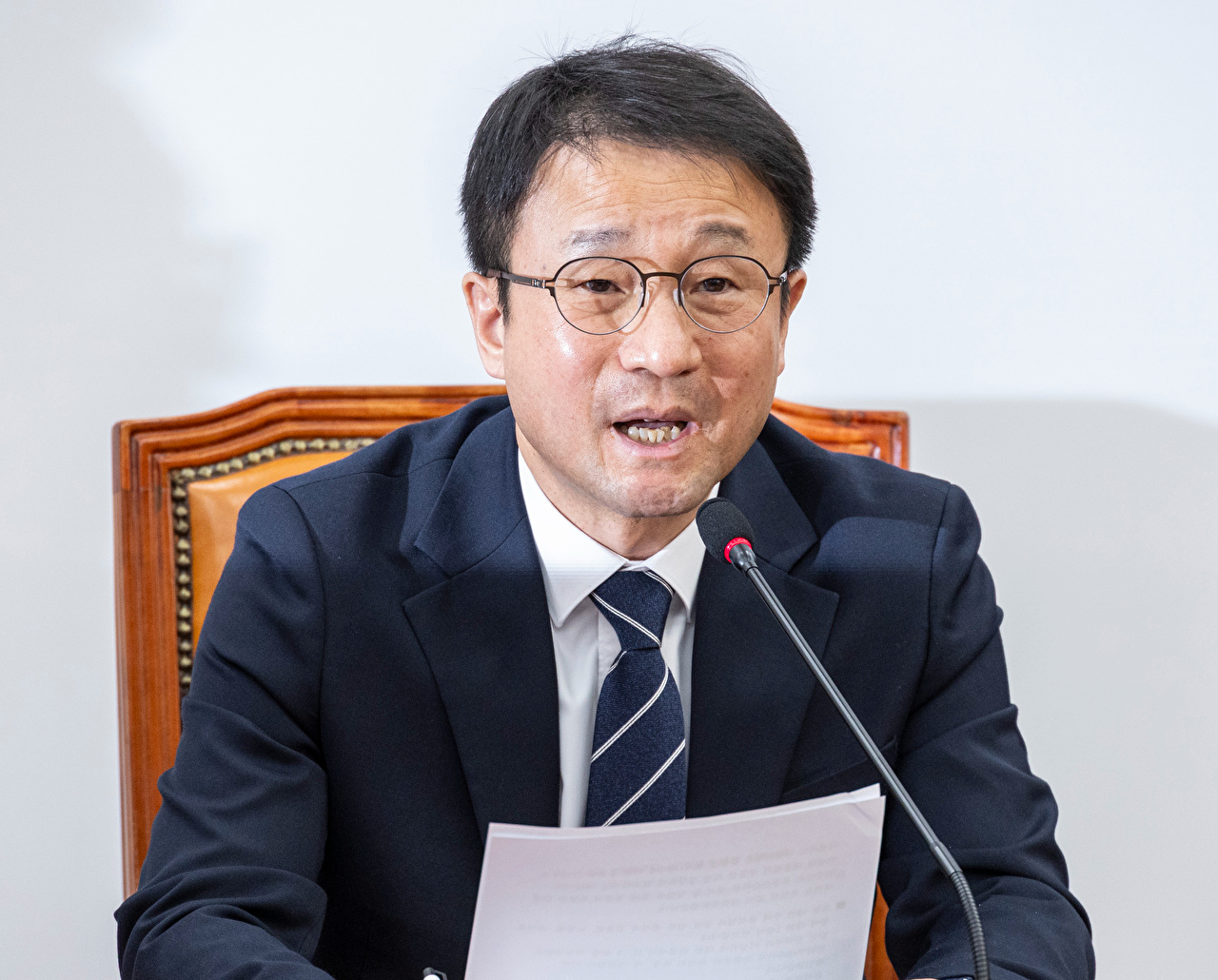 더불어민주당 한병도 원내대표가 19일 국회에서 열린 정책조정회의에서 설 연휴 이후 원내운영방향에 대해 말하고 있다. 2026.2.19 [사진=연합뉴스]