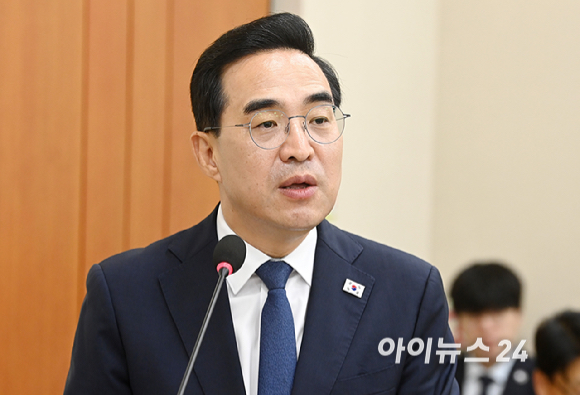 박홍근 기획예산처 장관이 9일 서울 여의도 국회에서 열린 재정경제기획위원회 전체회의에서 업무보고를 하고 있다. [사진=곽영래 기자]