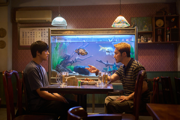 배우 문상민이 넷플릭스 영화 '파반느'에서 열연하고 있다. [사진=넷플릭스]