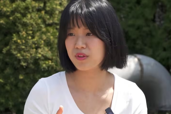 20세에 최연소로 사법시험에 합격해 화제를 모았던 박지원(33) 씨가 8년여 간의 변호사 생활을 접고 새로운 진로를 선택하게 된 계기를 공개했다. [사진=유튜브 @스튜디오샤]