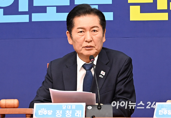 정청래 더불어민주당 대표가 10일 국회에서 열린 최고위원회의에서 발언하고 있다. [사진=곽영래 기자]