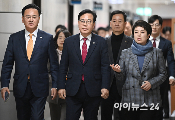 송언석 국민의힘 원내대표가 3일 서울 여의도 국회에서 기자회견에 참석하고 있다. [사진=곽영래 기자]