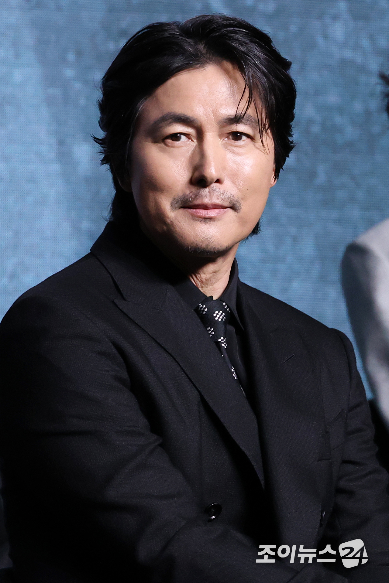 배우 정우성이 2일 오전 서울 영등포구 여의도 콘래드서울호텔에서 진행된 디즈니+ 오리지널 시리즈 '메이드 인 코리아 시즌2' 제작발표회에 참석해 소감을 말하고 있다. [사진=문수지 기자]