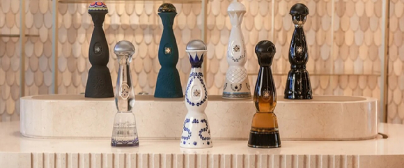 클라세 아줄의 테킬라 제품 △플라타 △골드 △ △블랑코 아후마도. [사진=전다윗 기자]