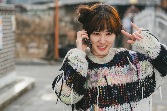 배우 박은빈이 18일 오후 인천광역시 파라다이스 시티에서 열린 제4회 청룡시리즈어워즈 레드카펫 행사에 참석하고 있다.[사진=정소희 기자]