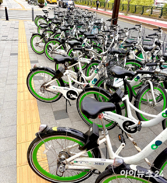 서울시내 한 따릉이 대여소의 모습. [사진=아이뉴스24 DB]