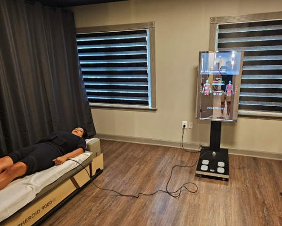 미국 워싱턴 매장에서 마요프로를 이용하는 모습 [사진=엠투웬티]