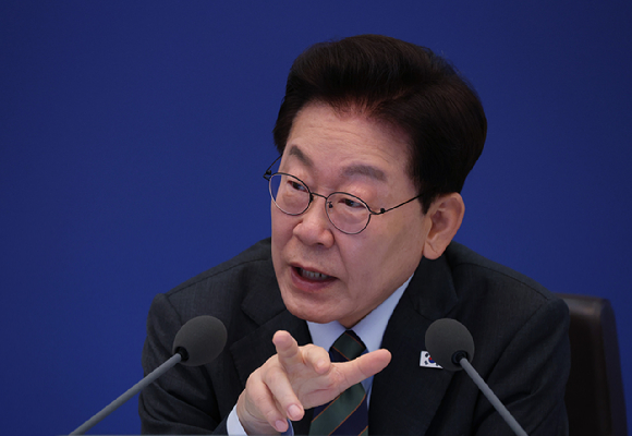 이재명 대통령이 20일 청와대에서 열린 국무회의에서 발언하고 있다. 2026.10.20 [사진=연합뉴스]