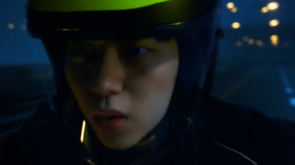 지코의 네 번째 미니 앨범 'Grown Ass Kid' 선공개 곡 'SEOUL DRIFT' 뮤직비디오 티저 영상이 공개돼 관심을 모으고 있다. [사진=지코 'SEOUL DRIFT' MV 티저 영상 캡쳐]