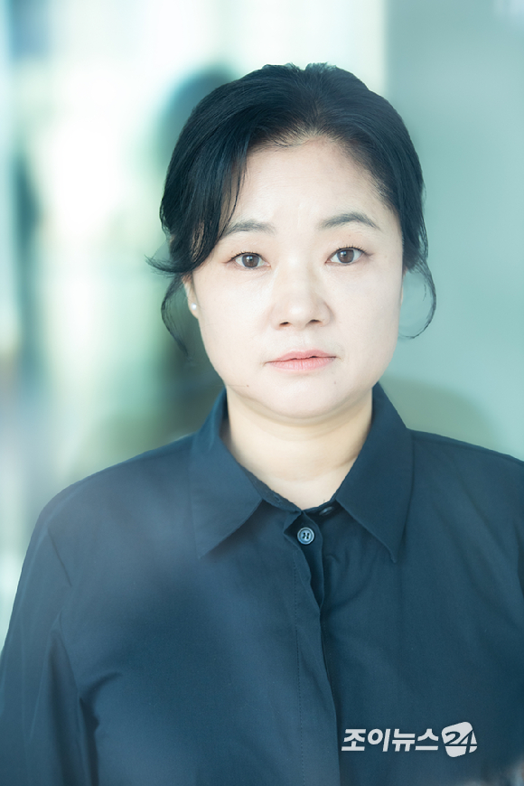 배우 전영이 3일 오후 서울 영등포구 양평동 조이뉴스24 사옥에서 진행된 인터뷰에서 포즈를 취하고 있다. [사진=문수지 기자]