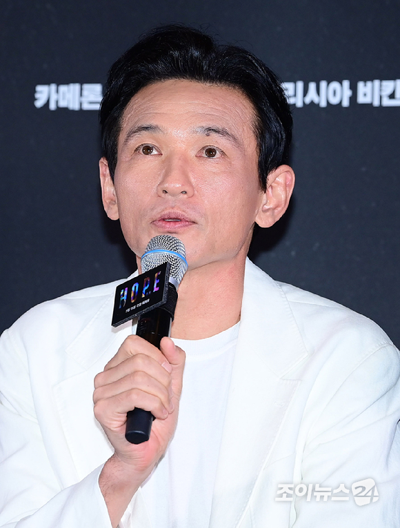 배우 황정민이 6일 오후 서울 강남구 삼성동 메가박스 코엑스에서 열린 영화 '호프'(감독 나홍진) 언론시사회에 참석하고 있다. [사진=정소희 기자]