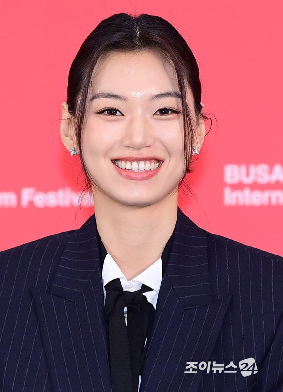 배우 김도연이 9일 부산 해운대구 영화의전당에서 열린 제31회 부산국제영화제 '도라' 기자회견에 참석하고 있다. [사진=정소희 기자]