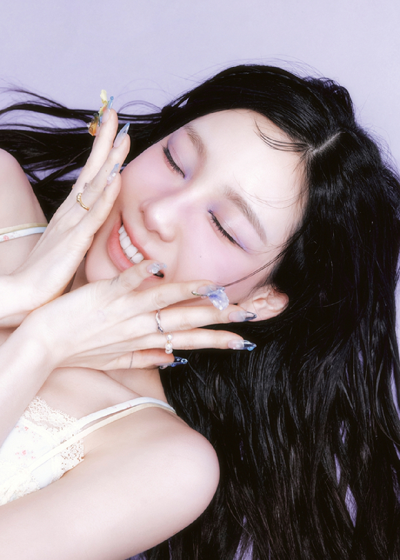 태연 첫 컴필레이션 앨범 'Panorama' 티저 이미지 [사진=SM엔터테인먼트]