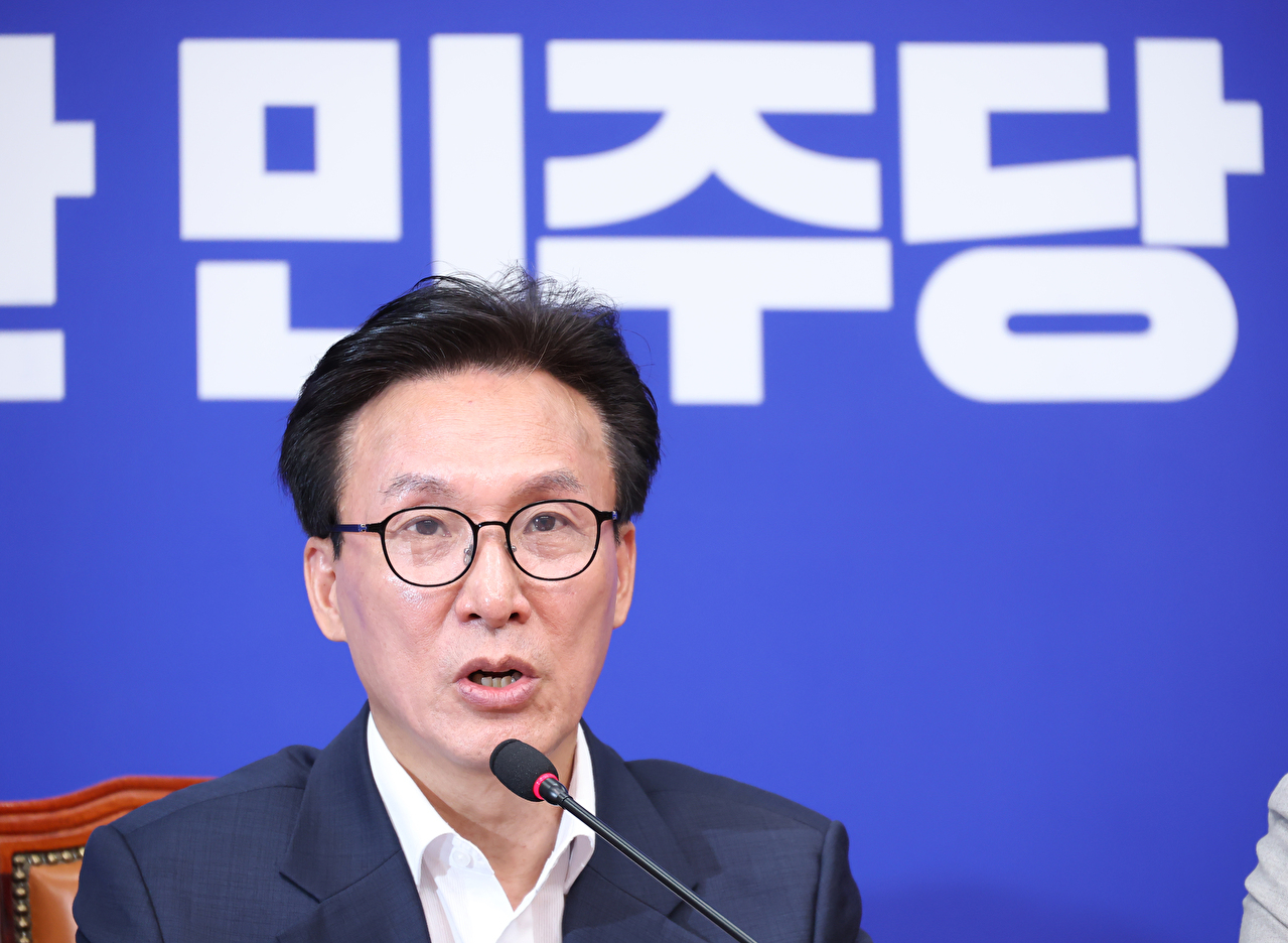 더불어민주당 김민석 대표가 24일 국회에서 열린 최고위원회의에서 발언하고 있다. 2026.8.24 [사진=연합뉴스]