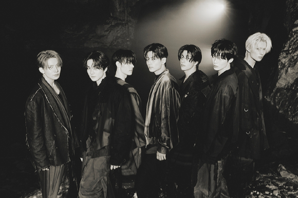 엔하이픈 단체 콘셉트 포토 [사진=빌리프랩]