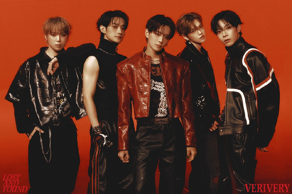 베리베리 단체 콘셉트 포토 [사진=젤리피쉬엔터테인먼트]