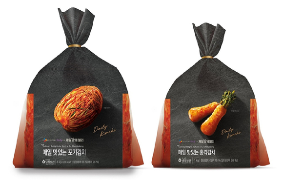 제일맞게컬리 매일 맛있는 김치 2종. [사진=CJ제일제당]