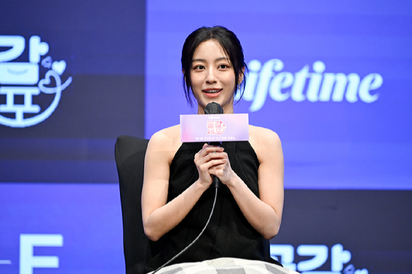 '공감세포' 제작발표회에 참석한 배우 김명수 [사진=라이프타임 ]