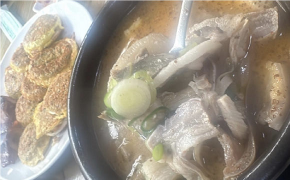 휴가를 나온 군 장병들의 밥값을 대신 내준 한 시민의 사연이 전해졌다. 본 기사와 무관한 이미지. [사진=연합뉴스]