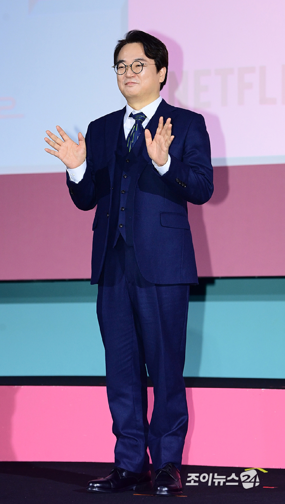 배우 이서환이 9일 오전 서울 중구 동대문디자인플라자에서 열린 넷플릭스 시리즈 '오징어 게임' 시즌2 제작발표회에 참석하고 있다. [사진=정소희 기자]