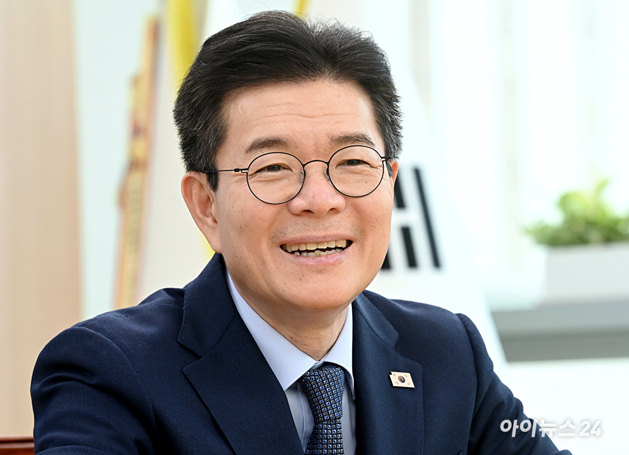 정원오 성동구청장이 26일 서울 성동구 성동구청에서 아이뉴스24와 인터뷰를 하고 있다. [사진=곽영래 기자]