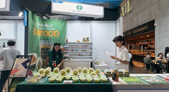 국내 피클 전문기업 일미푸드가 프랑스 파리에서 열린 '2026 코리아 엑스포 파리(Korea Expo Paris 2026)'를 성공적으로 마쳤다. [사진=일미푸드]