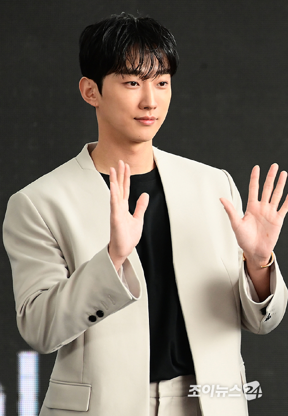 조영명 감독, 트와이스 다현, 진영이 영화 '그 시절, 우리가 좋아했던 소녀' GV에서 관객들을 만나고 있다. [사진=조이뉴스24 DB]