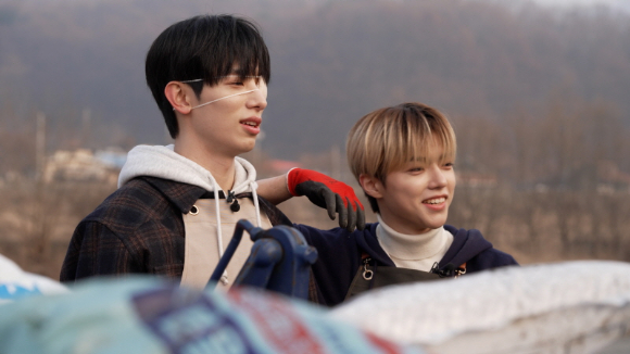 '6시 내고향'에 올아워즈 건호와 온이 출연한다. [사진=KBS ]