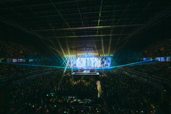 데이식스 방콕 콘서트 현장 이미지 [사진=JYP엔터테인먼트]