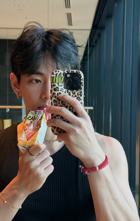 방탄소년단 뷔 [사진=뷔 SNS]