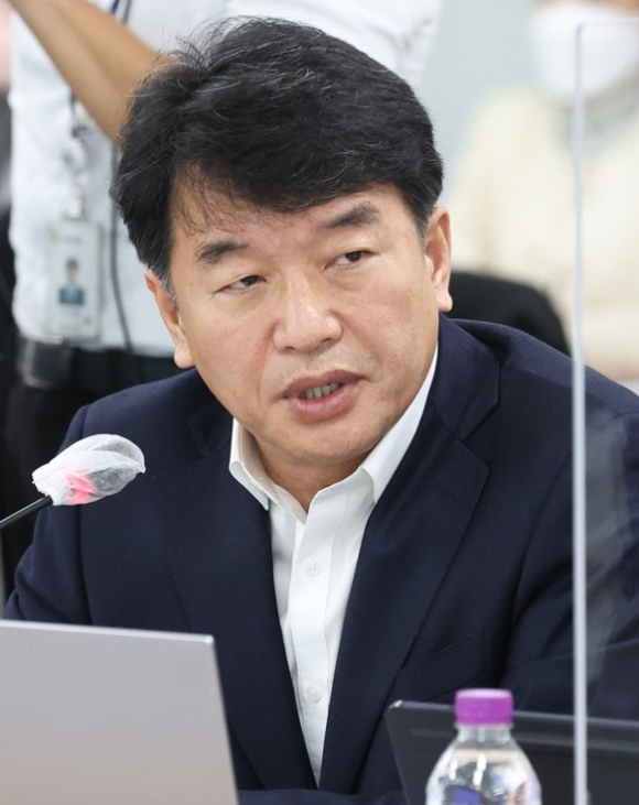 문진석 더불어민주당 원내운영수석부대표 [사진=연합뉴스]