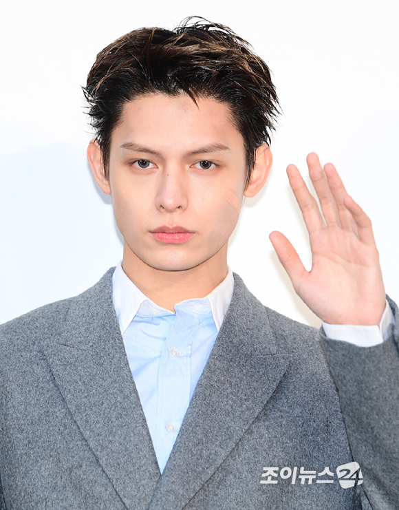 그룹 코르티스(CORTIS) 성현-마틴-건호-주훈-제임스가 7일 오후 서울 성동구 성수동에서 열린 디올 포토콜 행사에 참석하고 있다. [사진=정소희 기자]