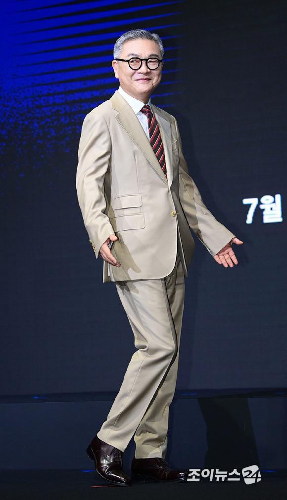  촌뜨기들' 제작발표회에 참석하고 있다. [사진=정소희 기자]