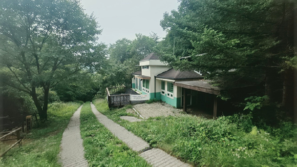 맑은 날의 소백산 비로봉 [사진=박성기 작가 ]