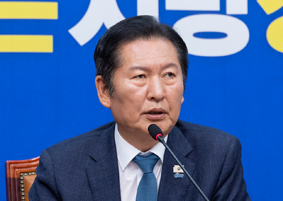 더불어민주당 정청래 대표가 지난달 29일 국회에서 열린 최고위원회의에서 발언하고 있다. [사진=연합뉴스]