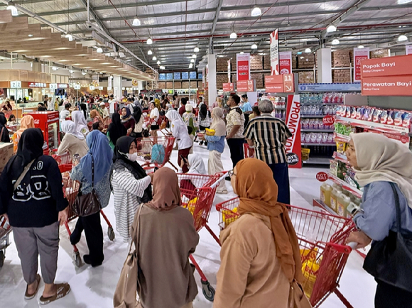 롯데마트 인도네시아 마타람점 계산대 전경. [사진=롯데마트]