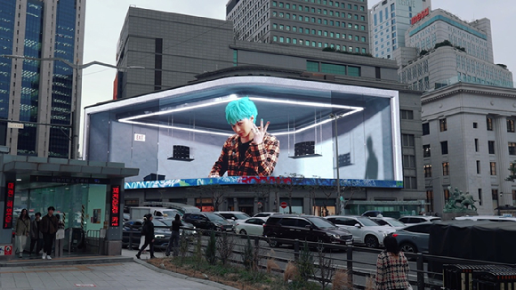 신세계백화점이 지드래곤과 협업해 만든 시보 영상. [사진=신세계백화점]