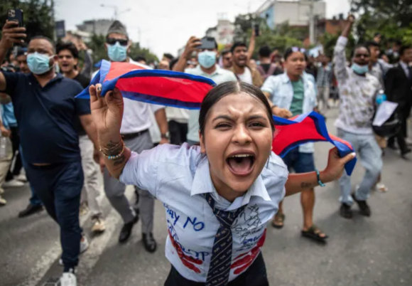 동티모르 대학생 시위대가 국가 정책에 반대하는 목소리를 높이고 있다. [사진=AFP/연합뉴스]